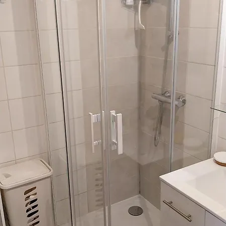 Lägenhet Appart Cozy Face A La Piscine Et Au Port *